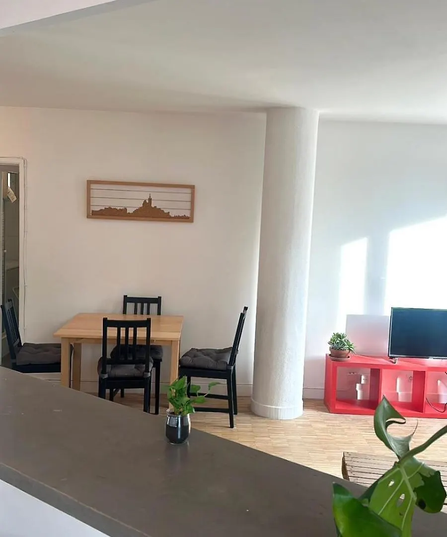 Flc - Timone Hospital - 2 Bedrooms - Max 6 Guests Marseille