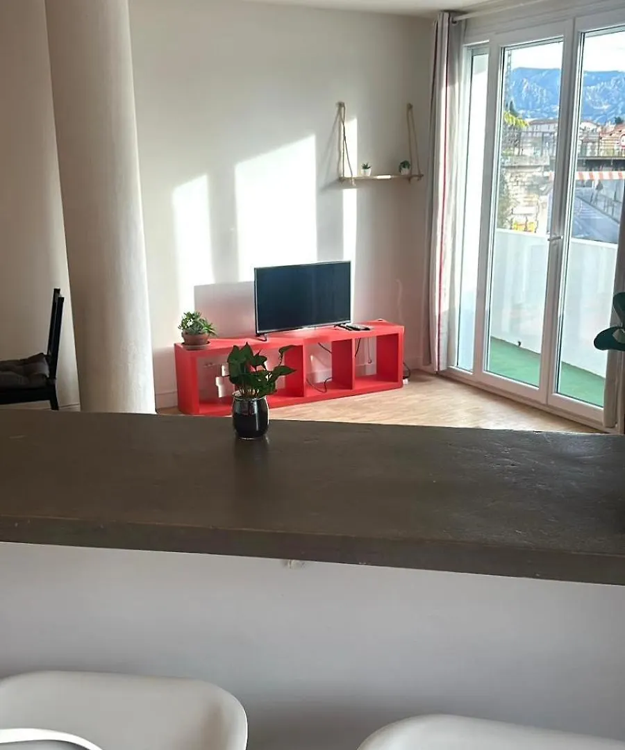 Apartment Flc - Timone Hospital - 2 Bedrooms - Max 6 Guests Marseille France